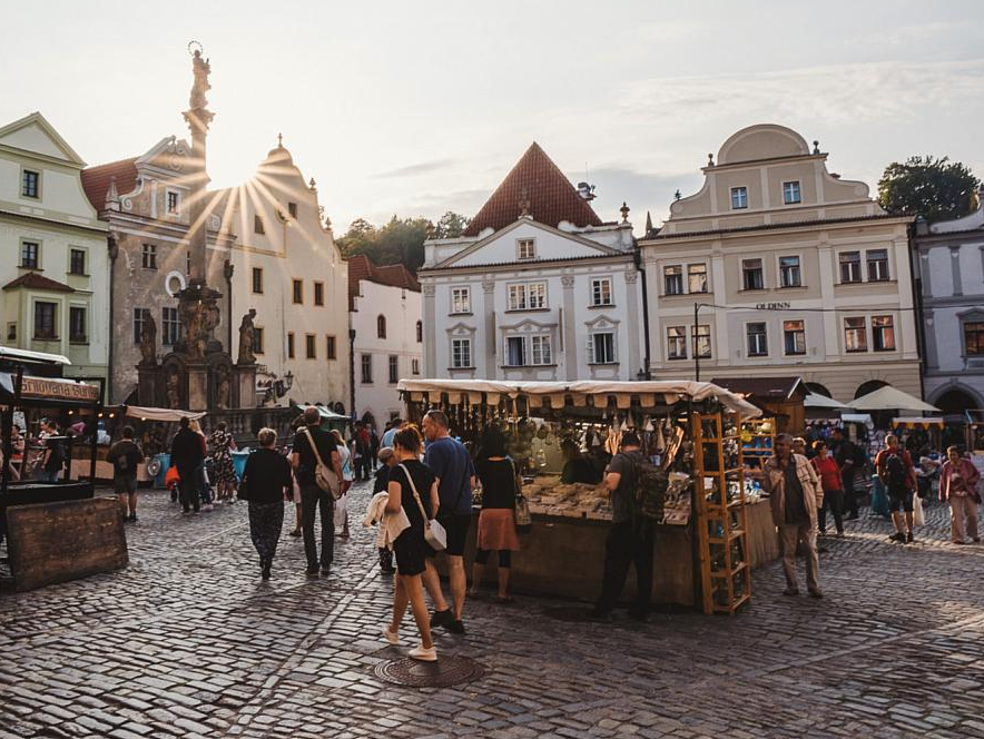 Svatováclavský jarmark a program na náměstí Svornosti